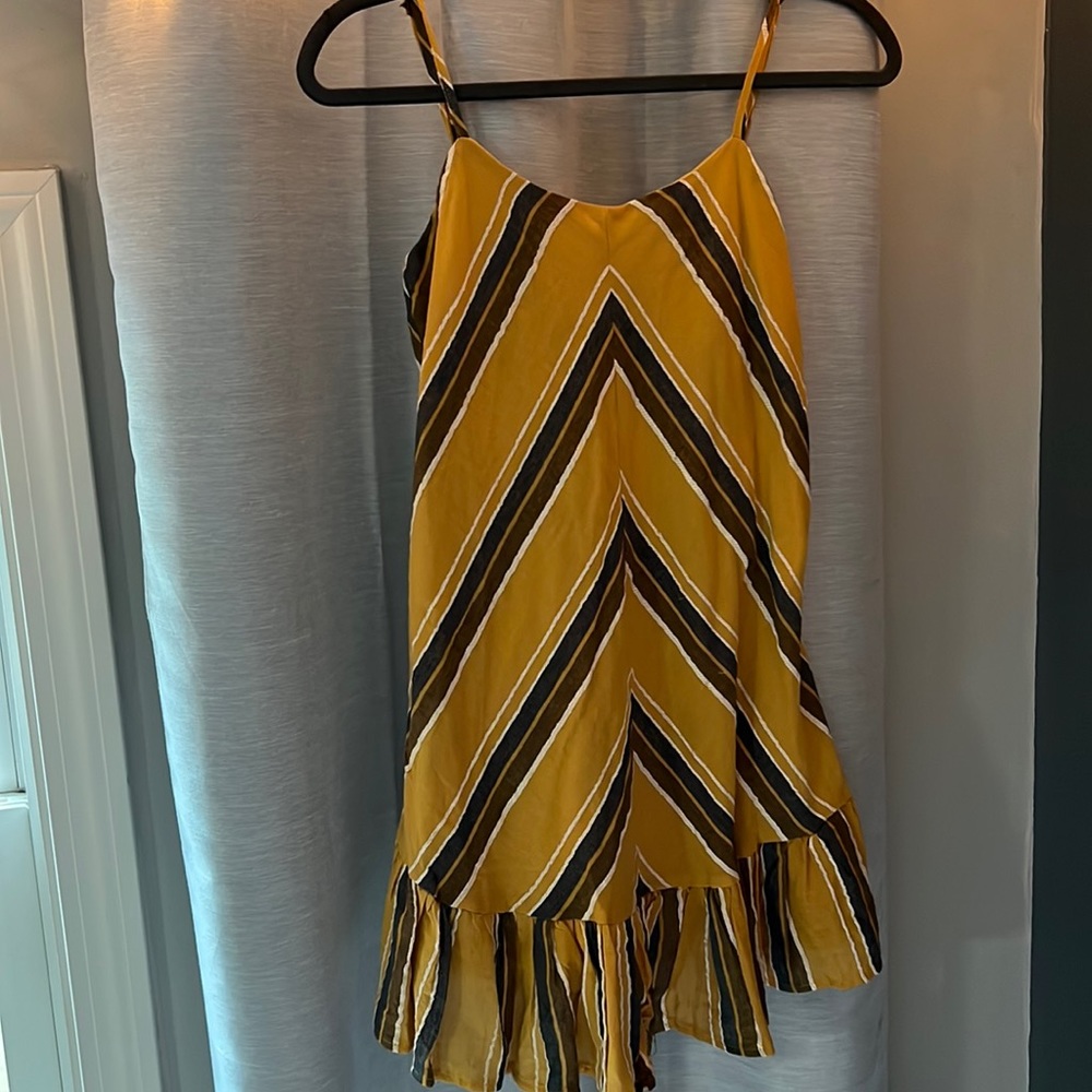 Selfie Leslie Dress